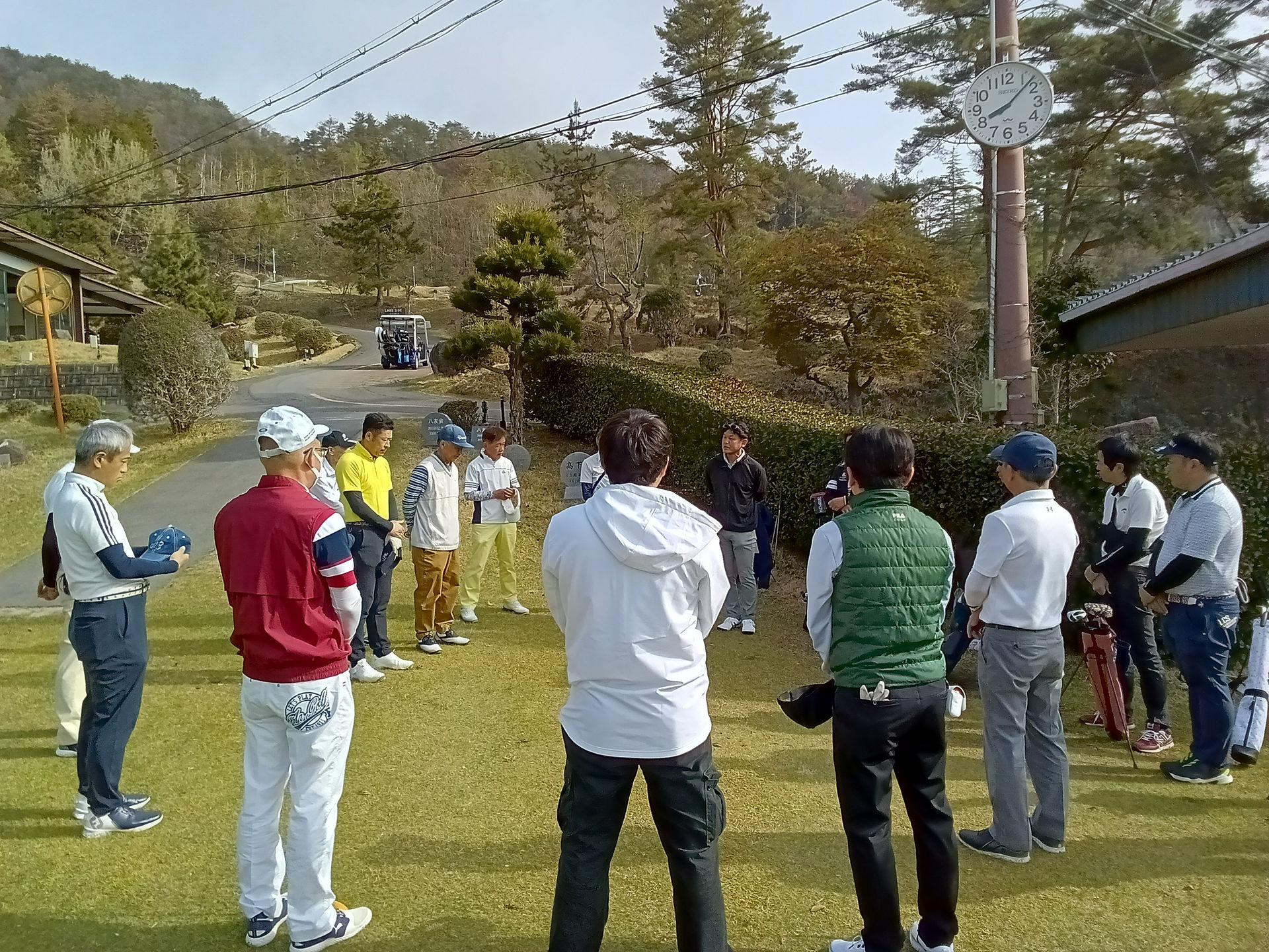 ゴルフコンペの開会式