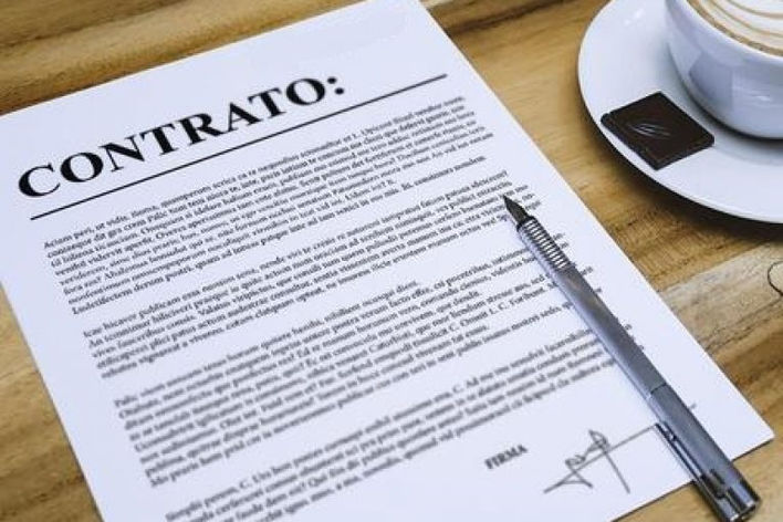 O que é e quando formamos um contrato com a Administração Pública?