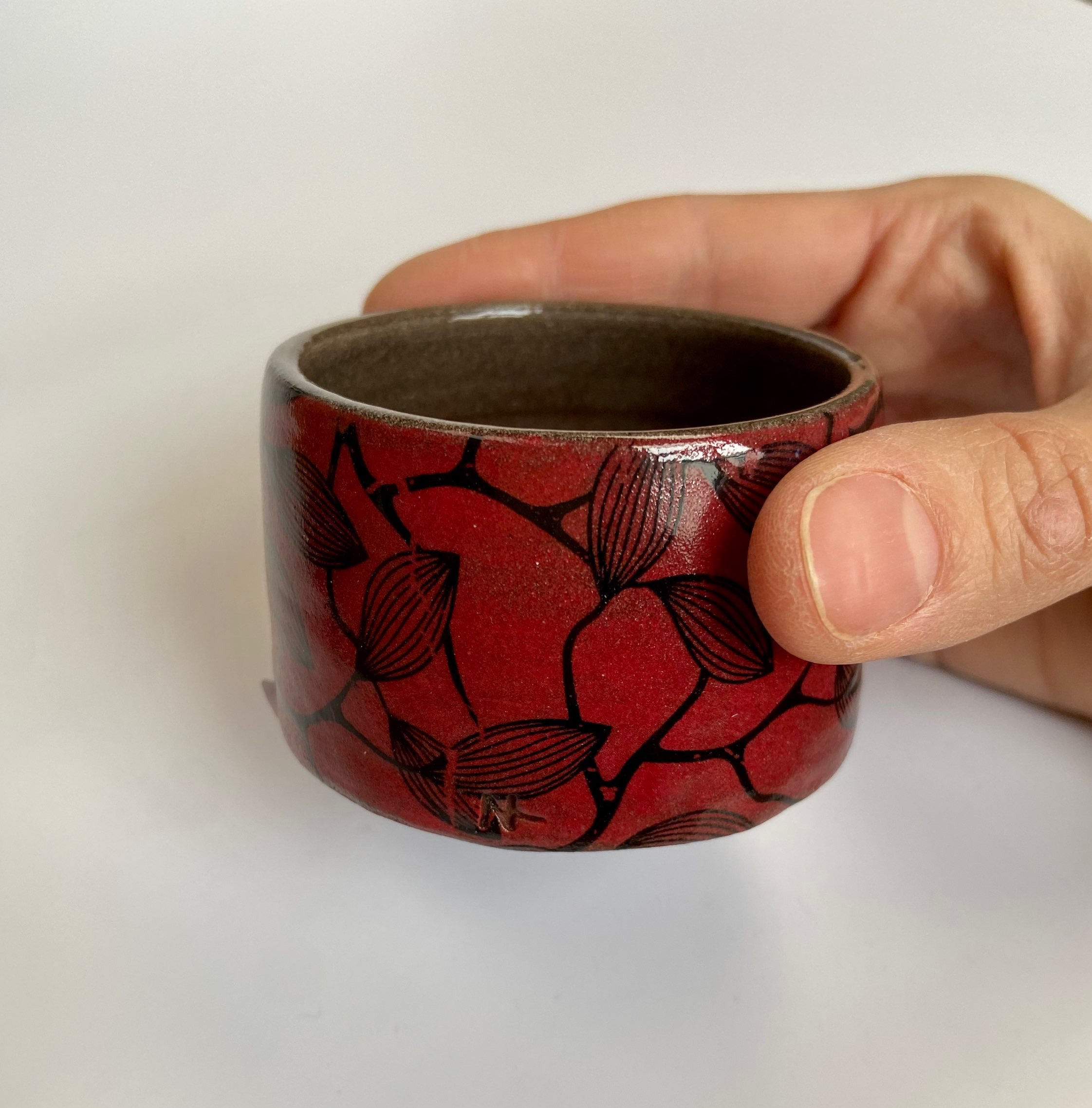 Red buds cup small
