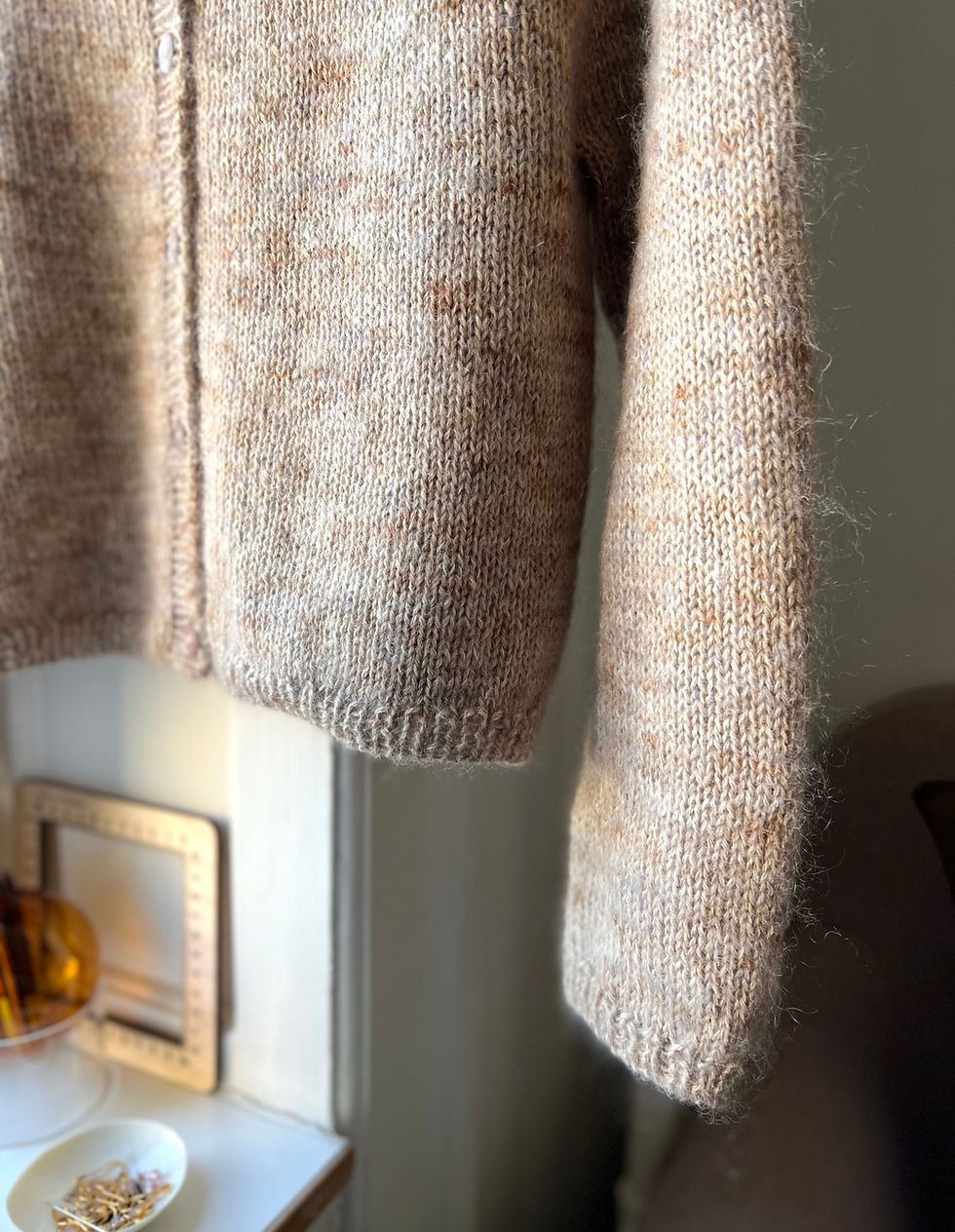 Thumbnail: Capulus Cardigan PDF swedish version