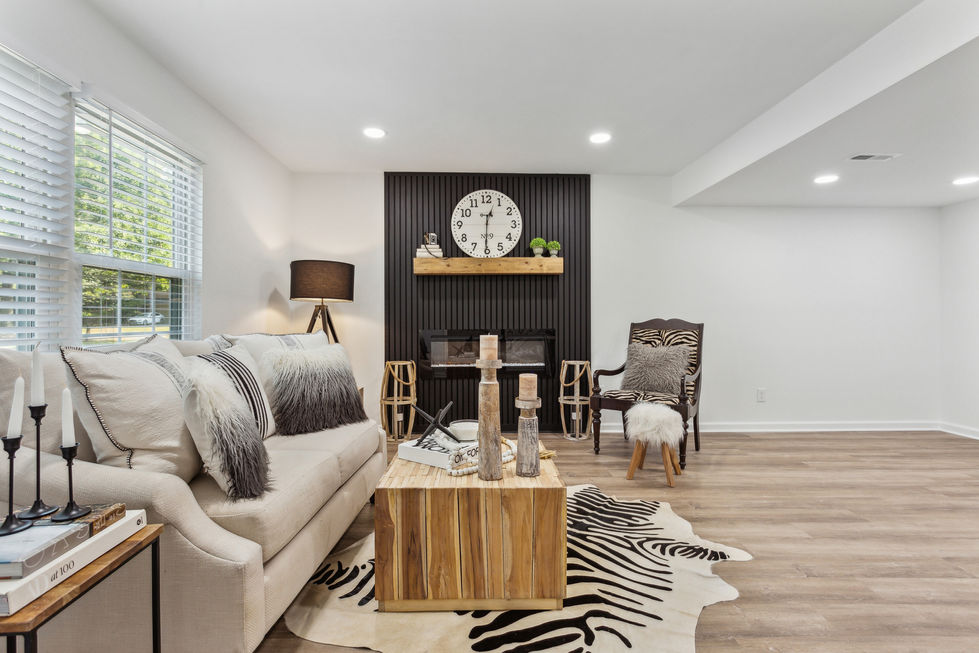 2107 Simsbury Ln Dunwoody GA- 006.jpg