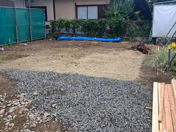 7月9日より基礎工事にとりかかります。