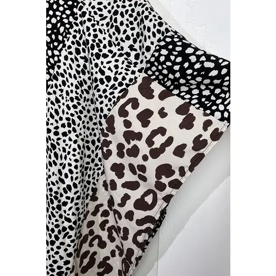 Thumbnail: Leopard Print Kimono