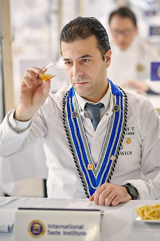 Hanuka Manuka International Taste Award Alpha Honey Health Taste Award.jpg