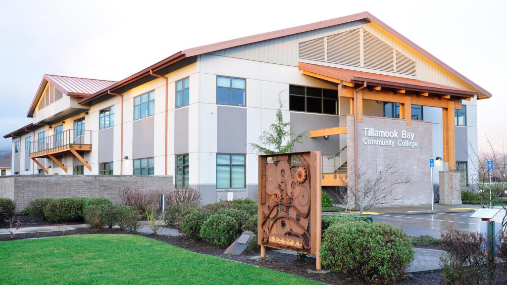 New Construction: Plumbing design services for construction of 9,300 square foot community college.