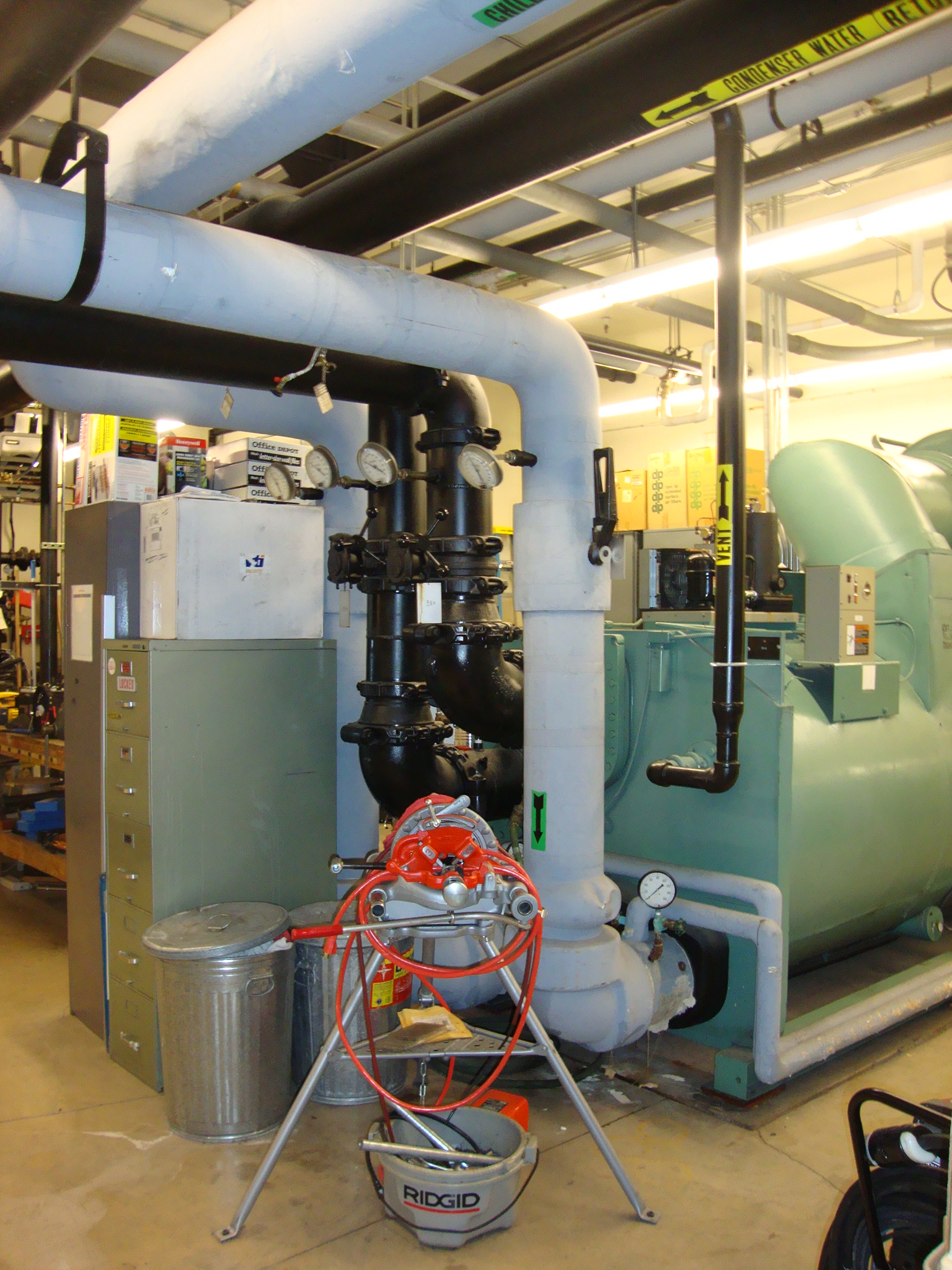 Renovation and New Construction: Commissioning services for 250,000 square foot high school mechanical upgrades in Medford, Oregon.