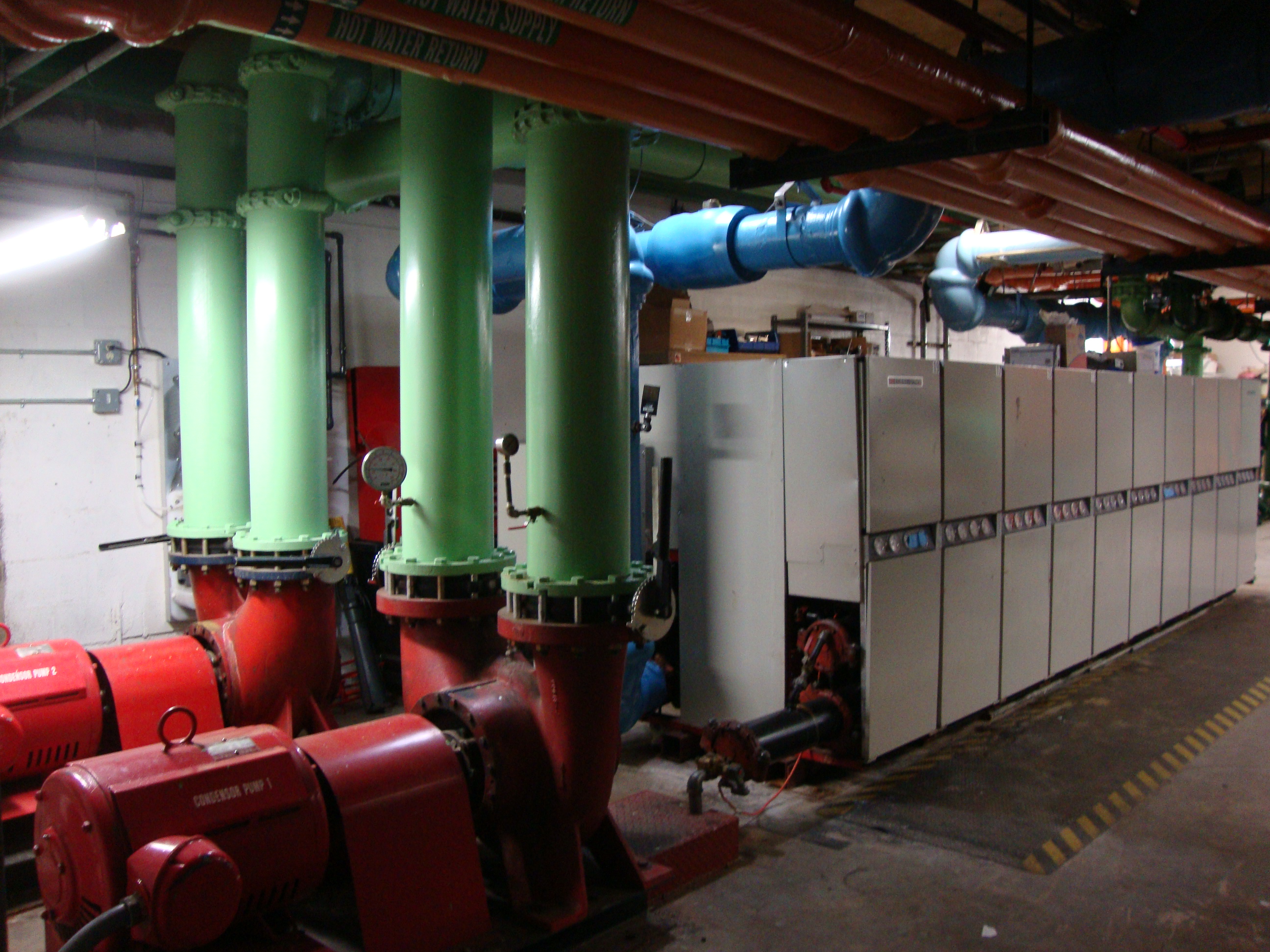 Retrofit: Mechanical design services for the replacement of central chillers.
