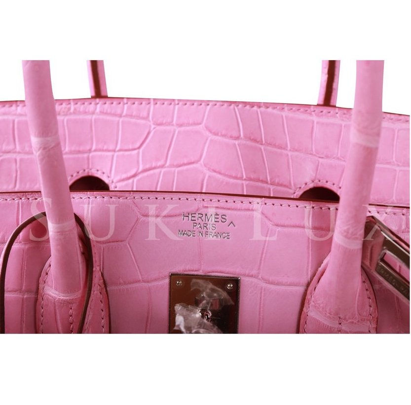 Thumbnail: iPhone 15 Pro Gold Pink Alligator