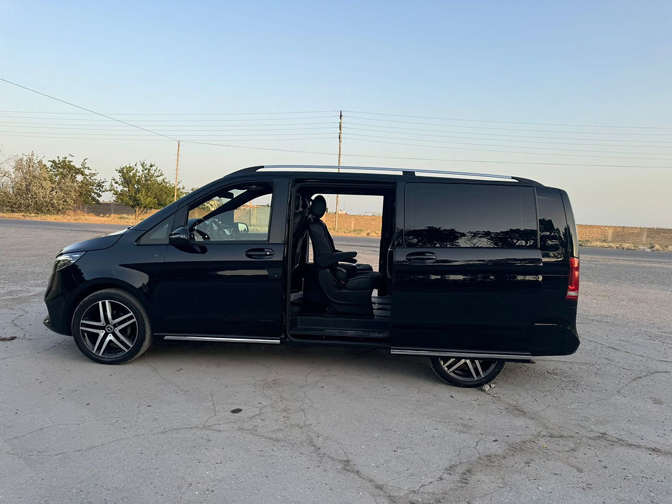 Thumbnail: Mercedes-Benz V-Class