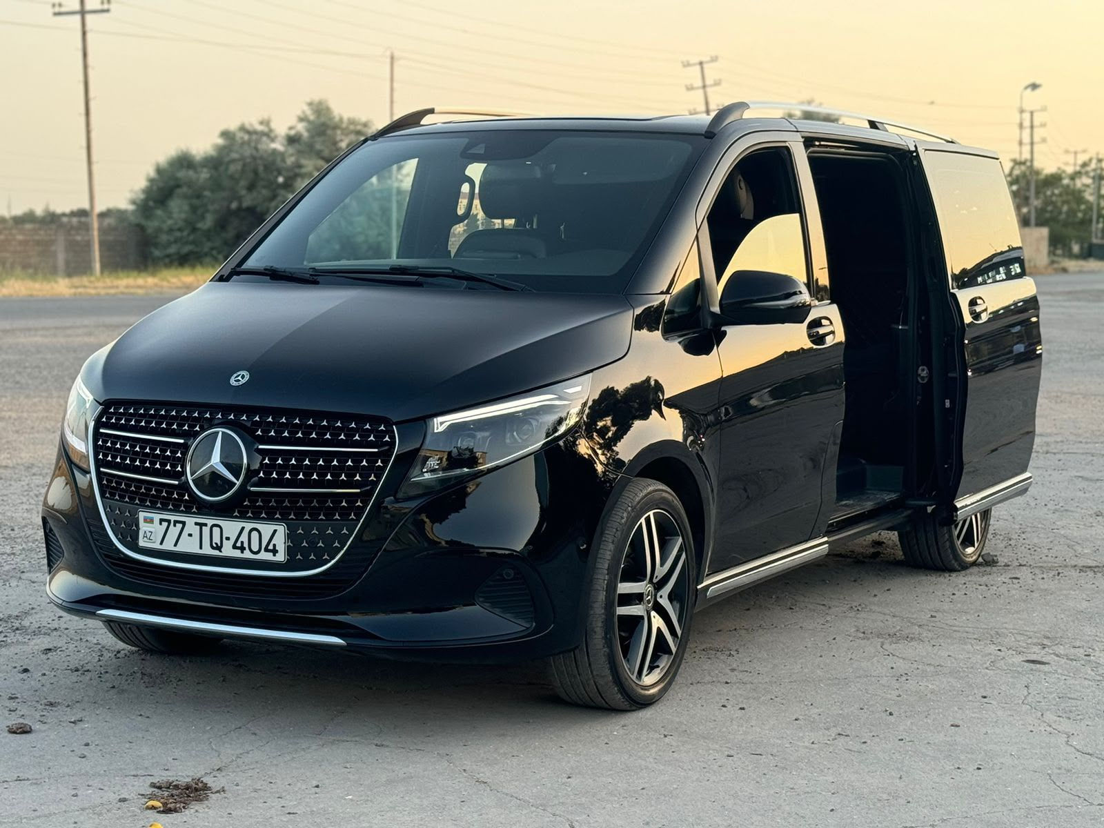 Mercedes-Benz V-Class