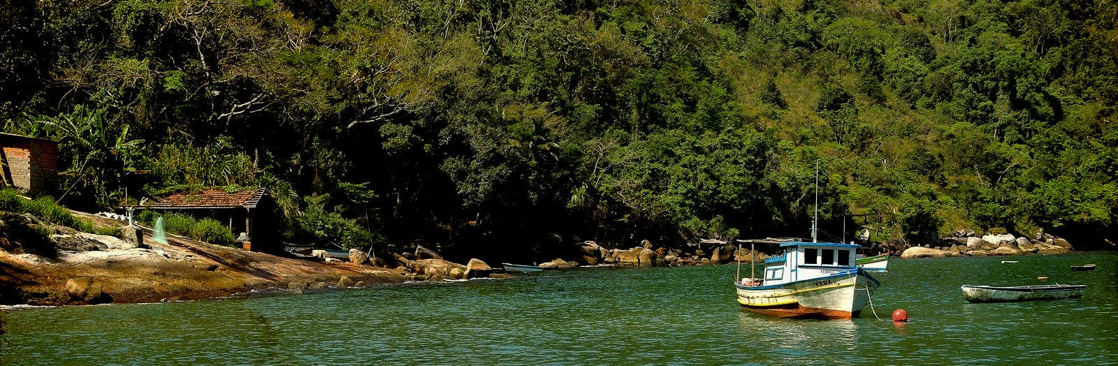 Saco do Sombrio - Paulo Stefani - Sectur Ilhabela copiar.jpg