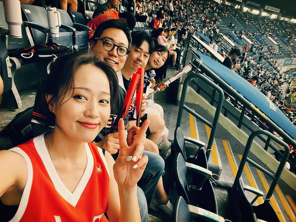왼쪽부터 한화 손예솔 과장님, 홍석화 대리님 오른쪽에 두산 장대희 사원, 박선우 대리님