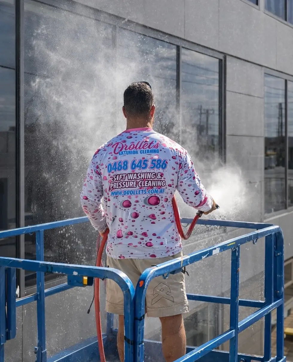 commercial exterior cleaning service gold coast by drollets exterior cleaning