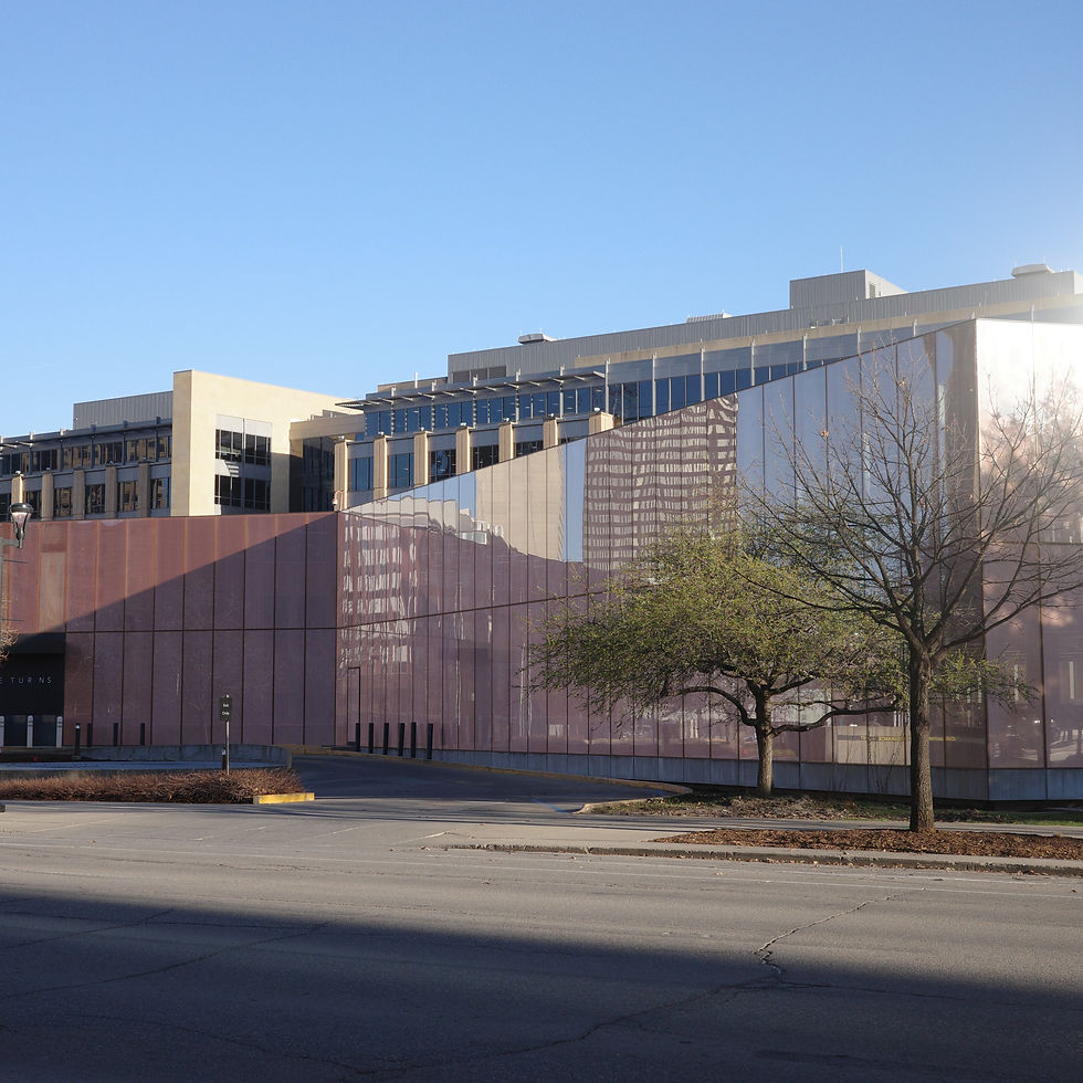 Des Moines