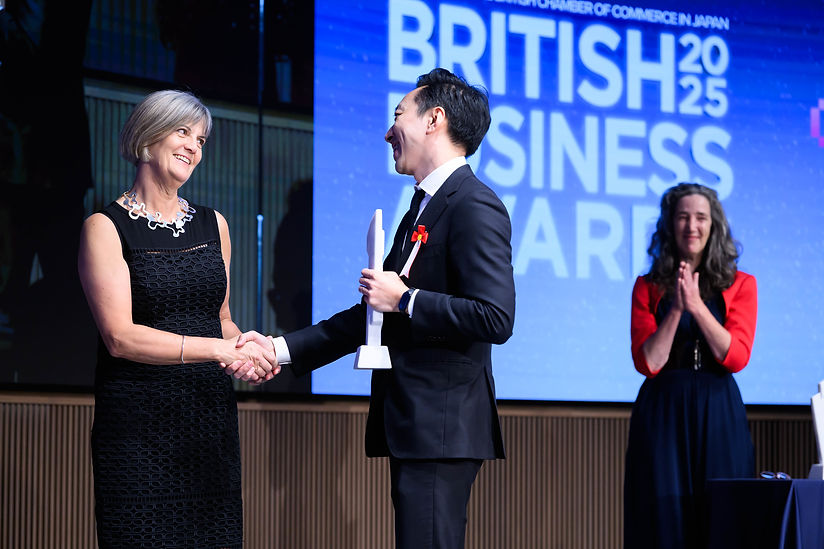 Francis Fung Julia Longbottom BBA British Chamber Commerce KiFor Award Winner 2025.jpg