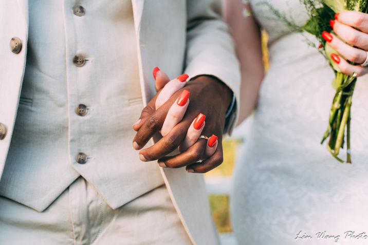 Romantic wedding photo at sunset in New Farm Park, Brisbane