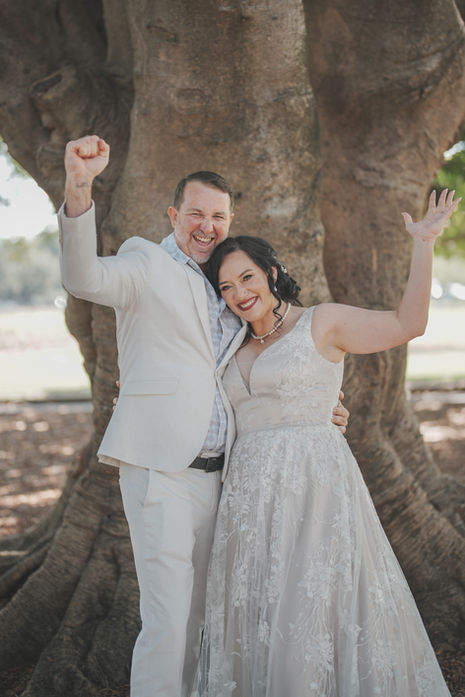 Couple eloping at New Farm Park and Brisbane Powerhouse, captured in romantic portraits, candid moments and artistic editorial details.