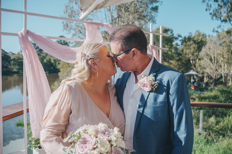 candid wedding moments at Elysium Restaurant & Bar, Victoria Point QLD
