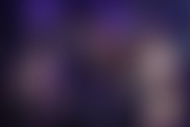 DISNEY PLUS - SOLO AMOR Y MIL CANCIONES