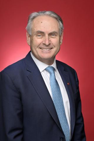 Federal Trade Minister Don Farrell has described the new 12.5% tariff on Australian exports to the US as "unjustified" and "inconsistent". IMAGE: Minister for Tourism and Trade