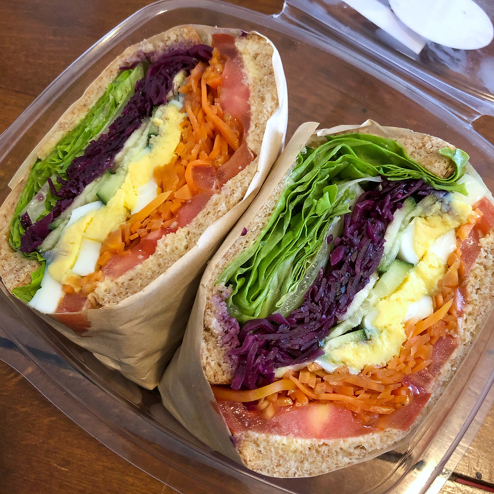 Rainbow sandwich li-sei deli milano Cookingwiththehamster