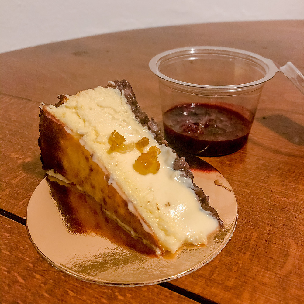 Anko yuzu Basque cheesecake Cookingwiththehamster