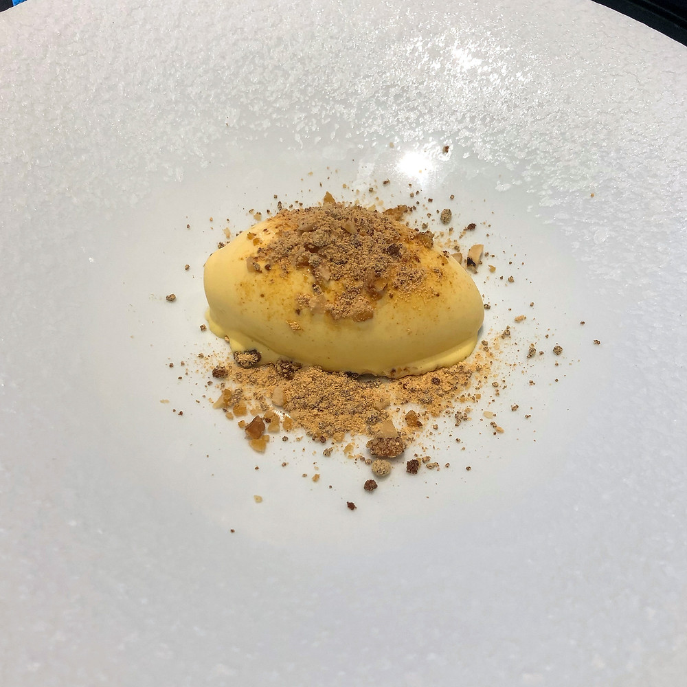 Cream ice cream with caramelized hazelnuts kaiseki milano hazama Cookingwiththehamster