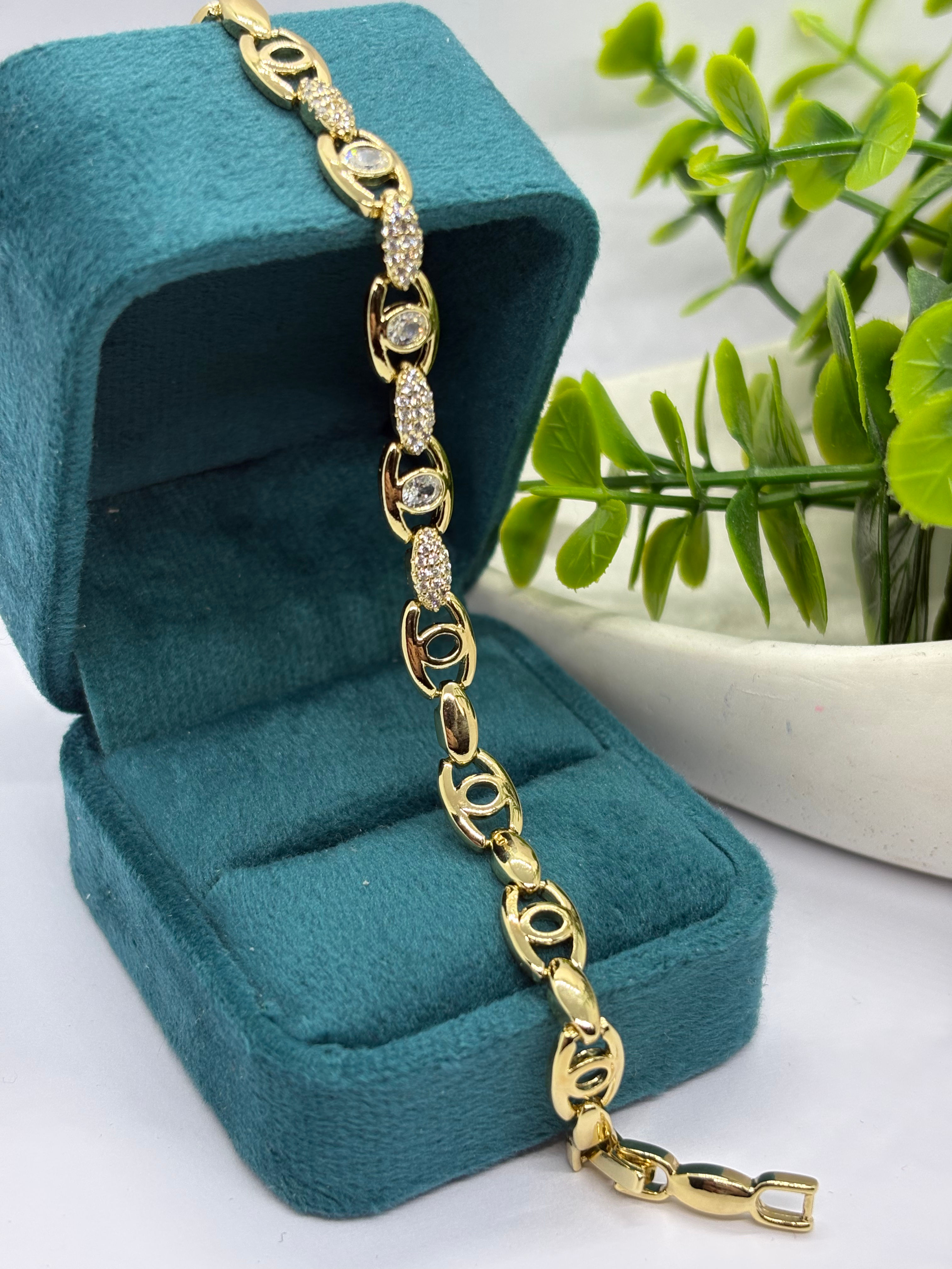 Brățară Eyes Gold / Reglabilă 