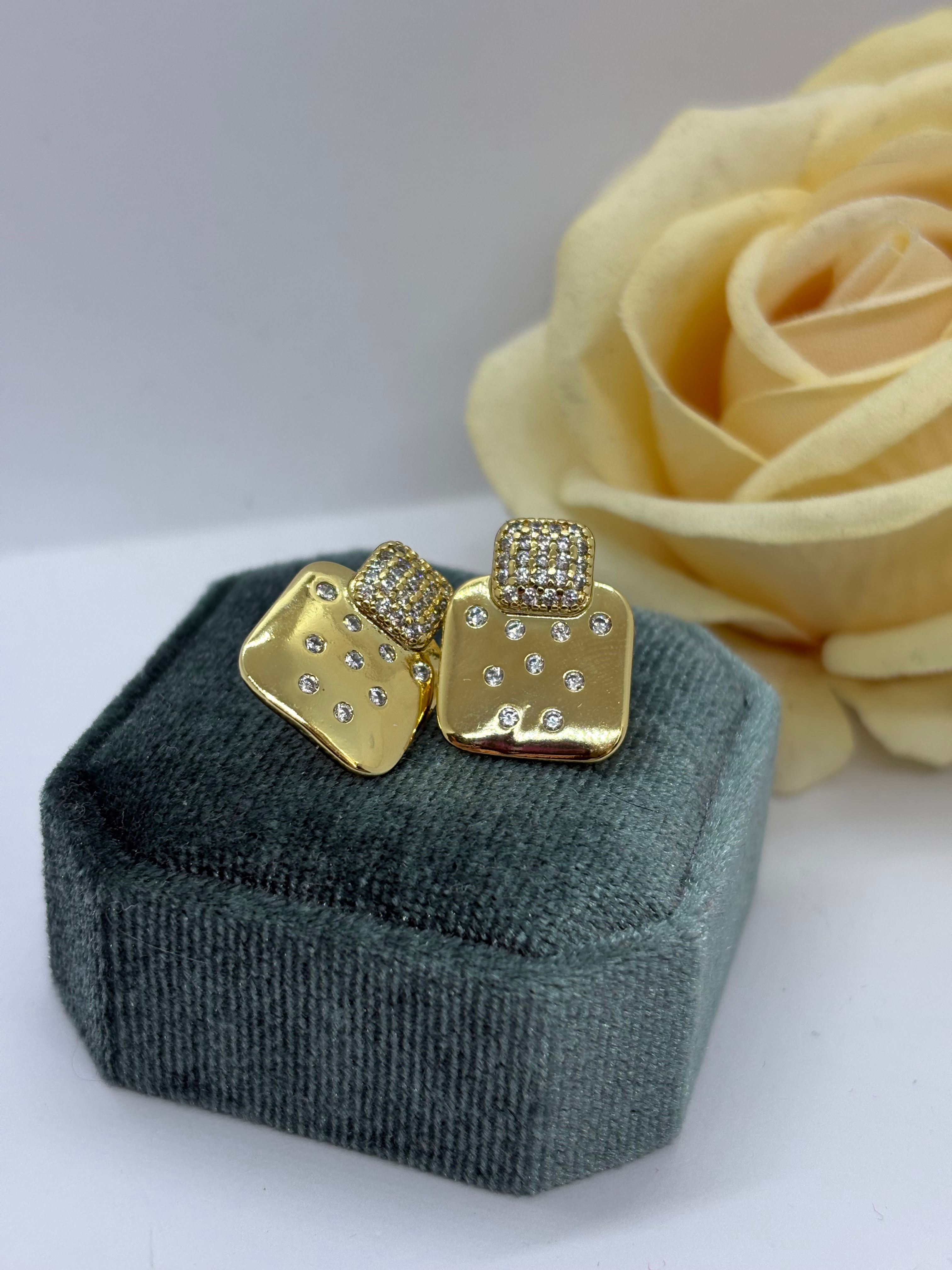 Cercei Koral Gold cu tortite