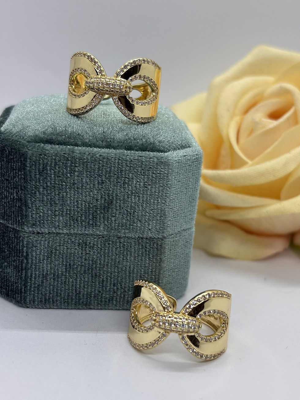 Miniatură: Inel Veloura Gold