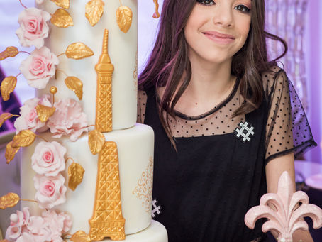 Tayla: 11 anos - Paris