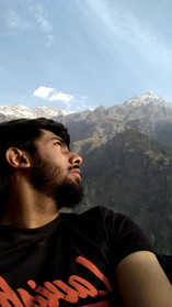 Selfie with the mountain top 