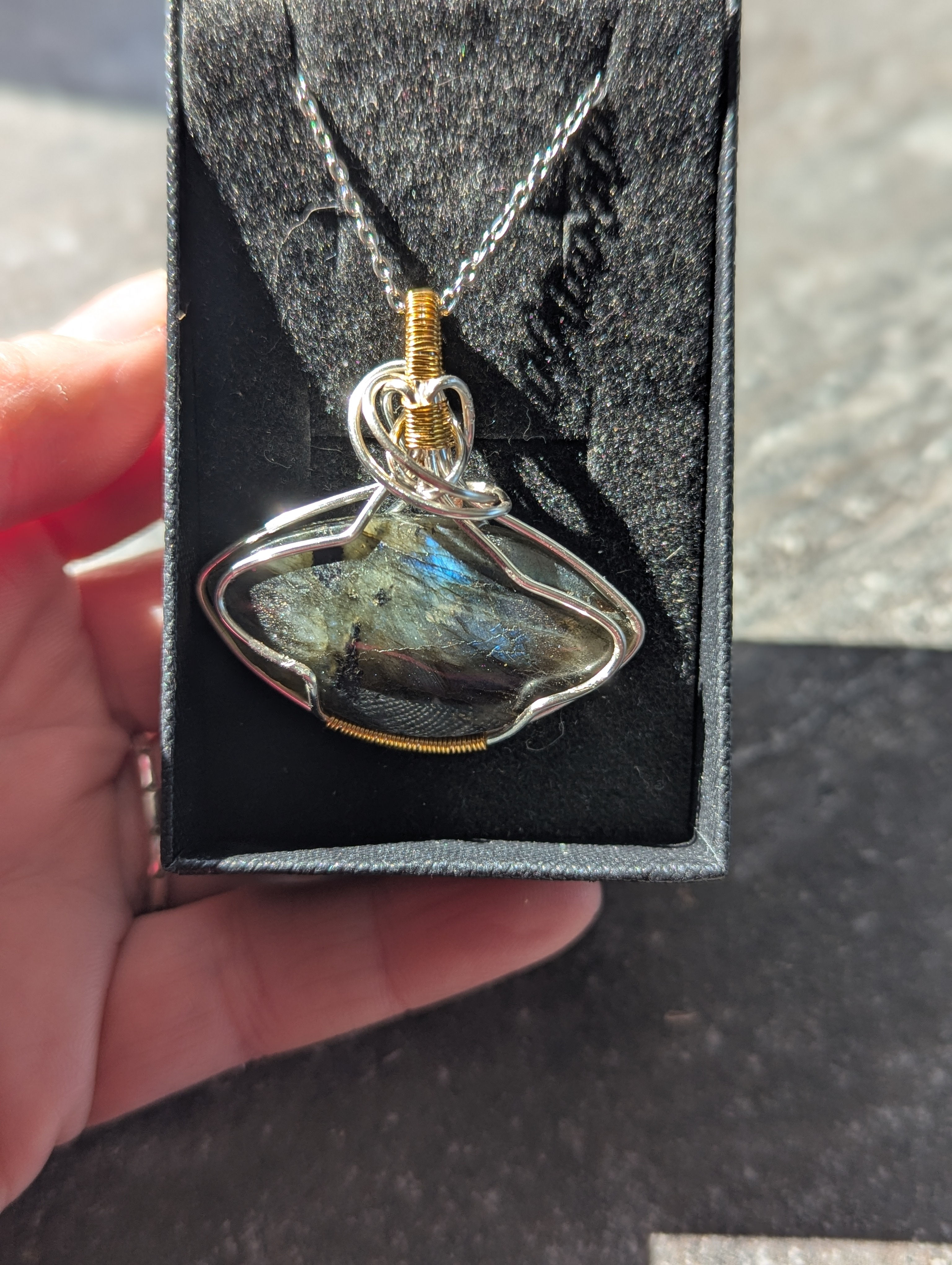 Labradorite wired wrapped necklace 