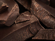 Chocolate dá espinha?