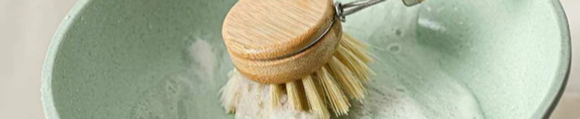 natural-dish-brushes_1_600x_edited.jpg