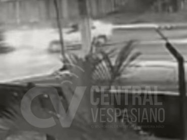 Imagens de câmera de segurança mostram colisão que deixou duas vítimas fatais em Lagoa Santa