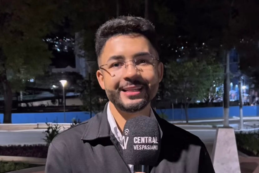 Central Vespasiano na Praça da Matriz, em Vespasiano