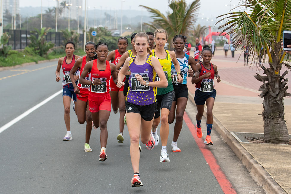Runners approaching the finish line at Boxer Super Run challenge