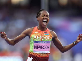 Kipyegon continues reign with fourth world 1500m title in Tokyo