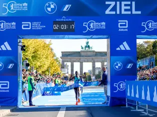 Mengesha and Ketema win the 50th BMW BERLIN-MARATHON
