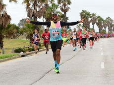 Cancer survivor inspires community to join the Absa RUN YOUR CITY GQEBERHA 10K