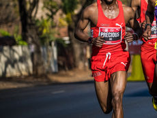 Excitement builds in the Boxer Super Run Elite Men’s Race