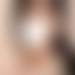 【4/9(木)】［本町］雄町まい 11:00〜＆16:30〜［新大阪］桜井あいり 12:00〜