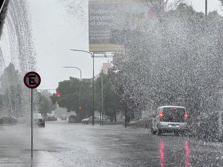 Prepárese... Ingresa Frente Frío fuera de temporada a México; junto a Canales de Baja Presión, azotarán con fuertes lluvias, temperaturas frescas, granizadas y torbellinos