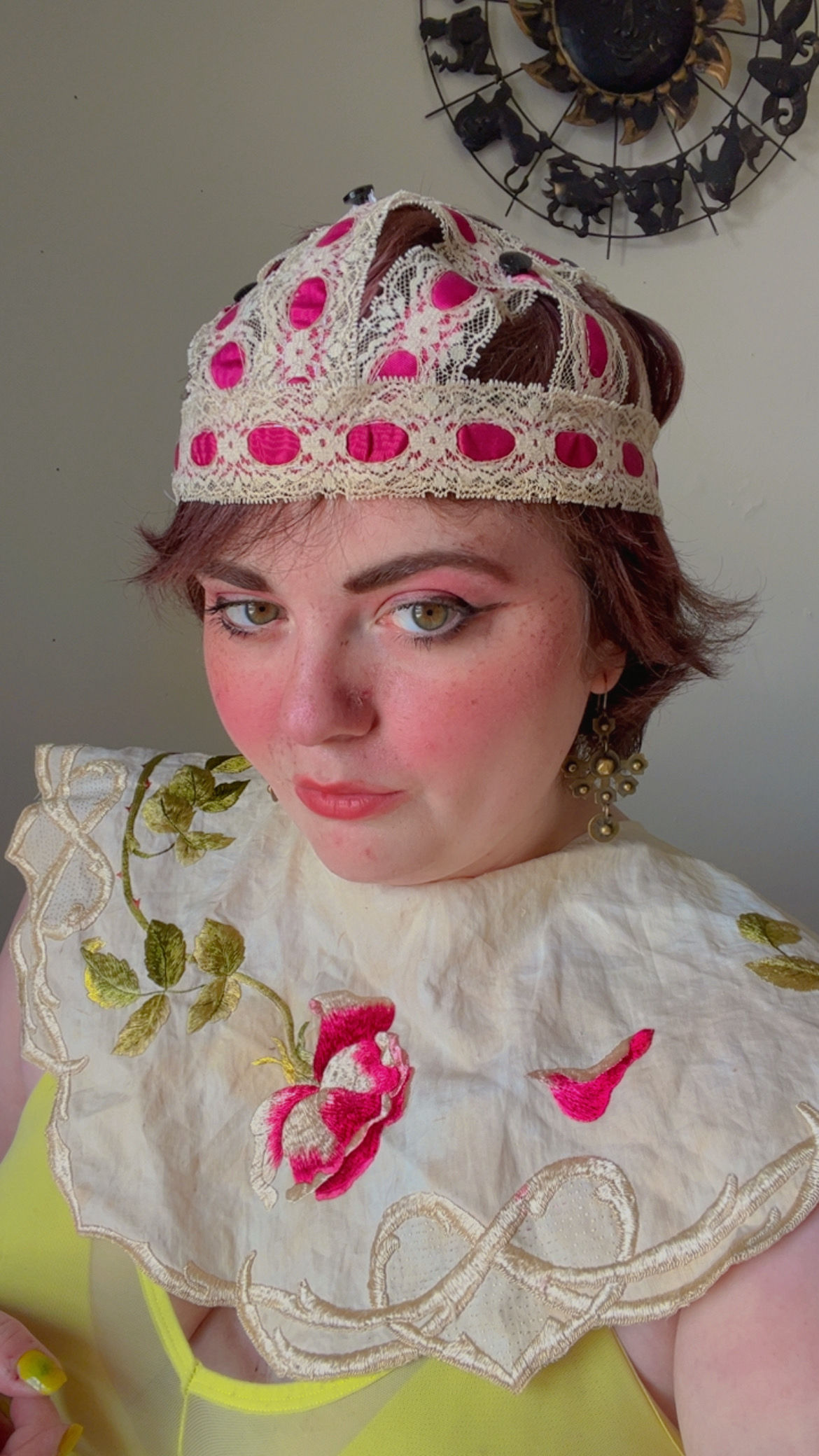 Rosalia Embroidered Rose Detachable Collar