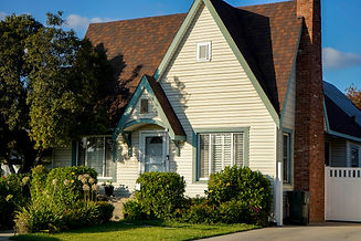 A4-RomeroA-251102-web-2.jpg