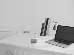 clean desk area