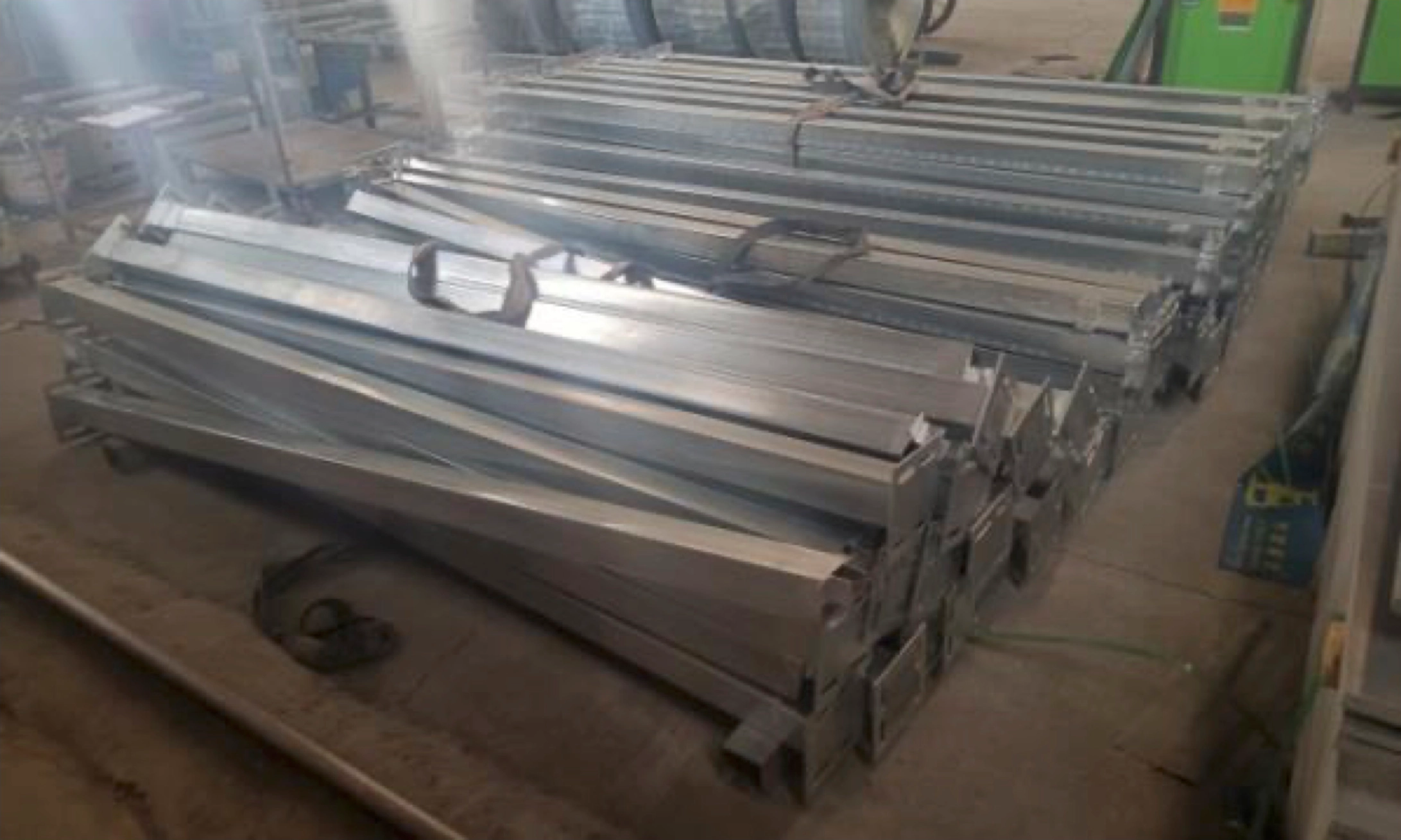 steel-frame-column.webp