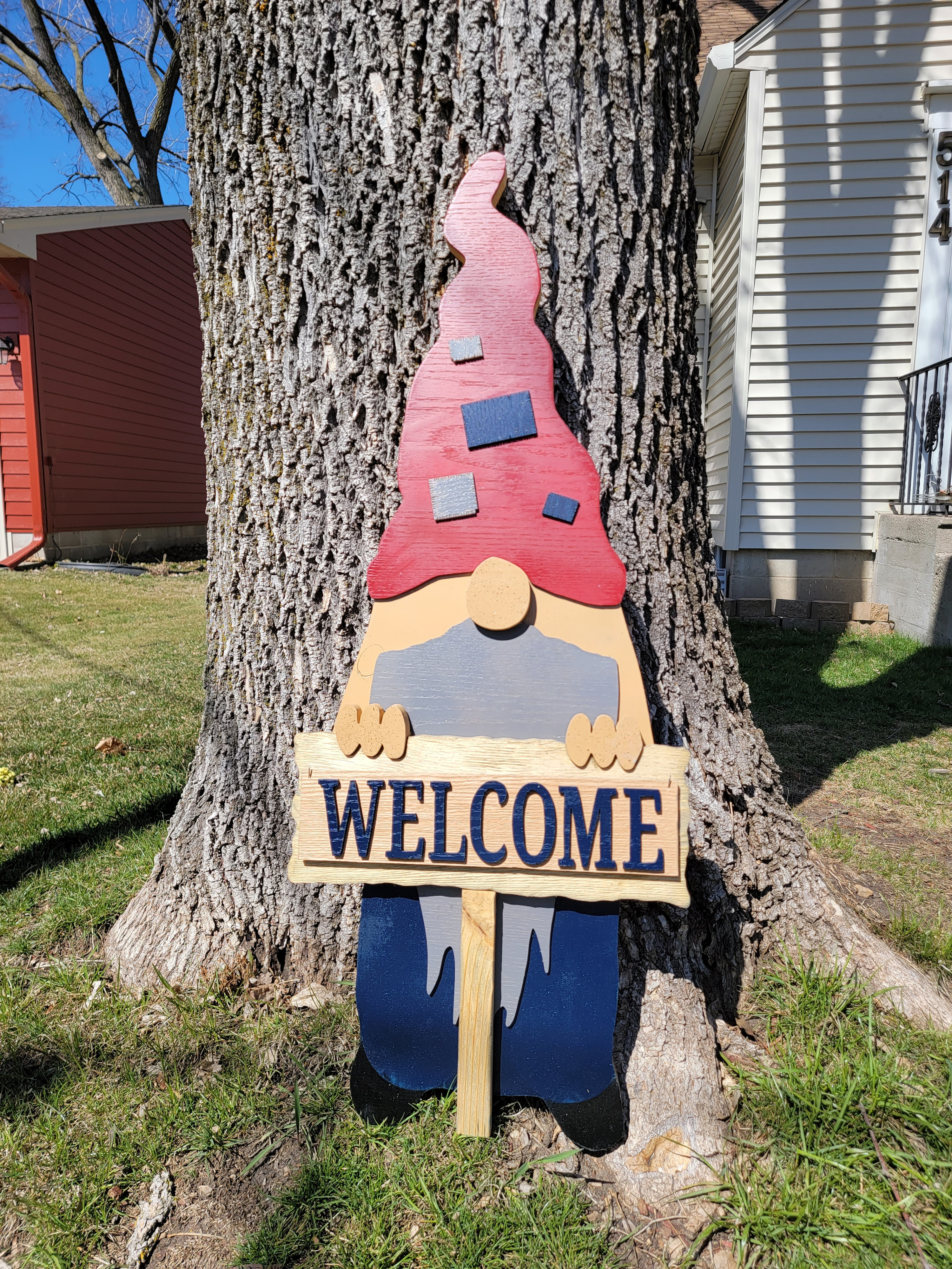 Gnome- Welcome/Go Away!