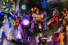 Megatron confronts Autobots.jpeg